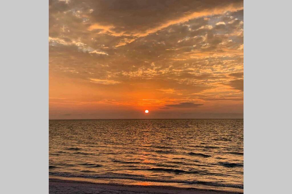 St Pete Vacation Rentals セント・ピーターズバーグ エクステリア 写真